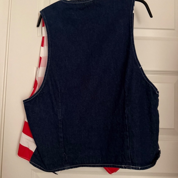 Patriotic Denim Vest, Button Front Ladies SZ Large, EUC - Picture 2 of 2